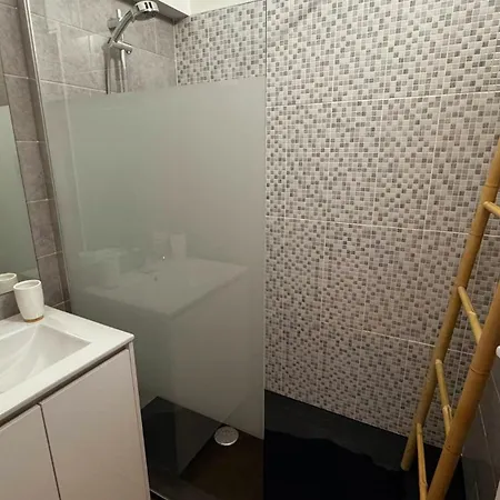 La Parenthese Piscenoise Appartement *